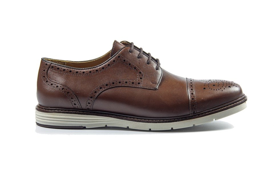 sapato masculino marrom